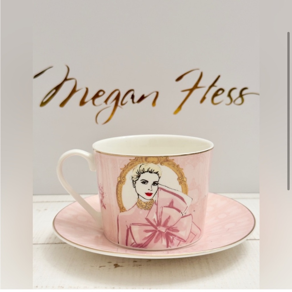 Audrey Hepburn Tea Cup Gift Set by Megan Hess - Picture 7 of 9